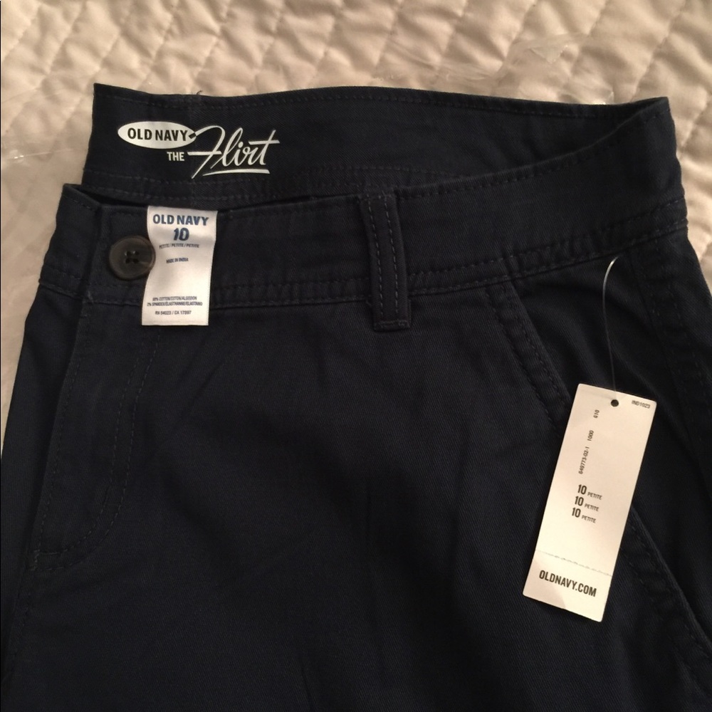 Lot of 2 Old Navy Khaki & Navy Pants